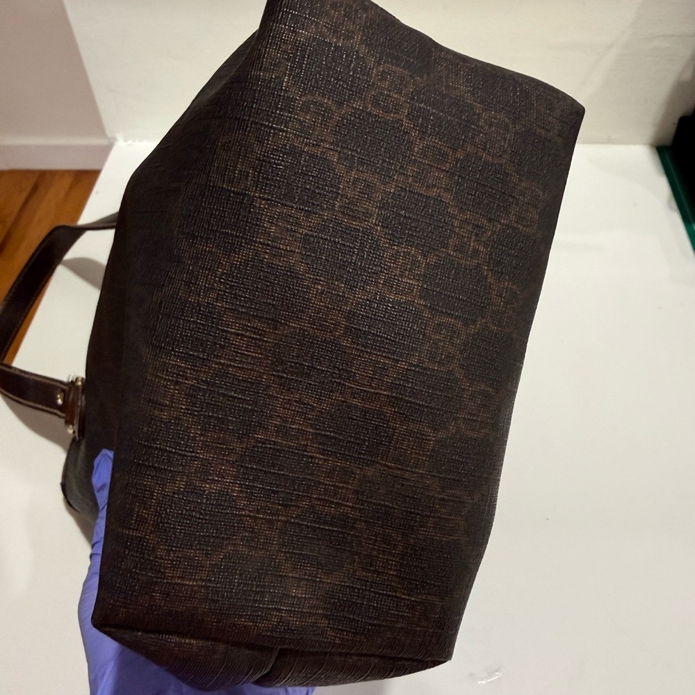 Gucci Dark Brown Monogram Bucket Bag - Picture 4 of 8